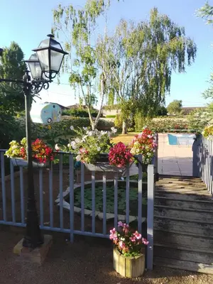 Jardin de l'établissement Maison au pied du Beaujolais