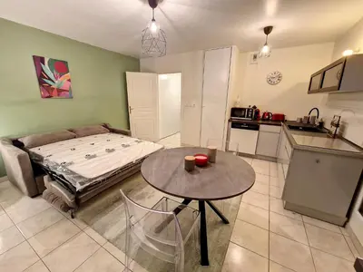 Cuisine ou kitchenette dans l'établissement Appartement ZEN
