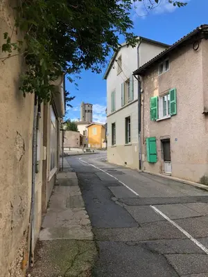 Quartier de la villa ou autre quartier proche