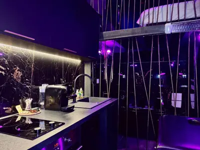 Plan de l'établissement Love Room - Dayan 1