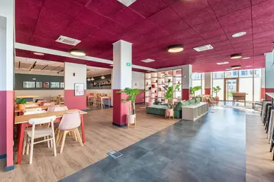 Restaurant ou autre lieu de restauration dans l'établissement Student Factory Lyon Parilly