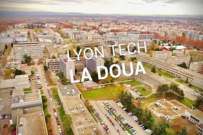 Vue générale sur Villeurbanne ou vue de la ville depuis l'appartement