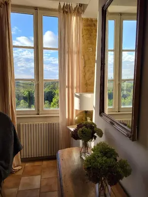 Coin salon dans l'établissement Le Clos du Botaniste