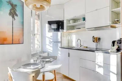Cuisine ou kitchenette dans l'établissement LET'S - Le Next Door - Part Dieu - Wifi