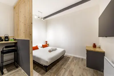Cuisine ou kitchenette dans l'établissement All in Lyon | Studio calme en centre-ville