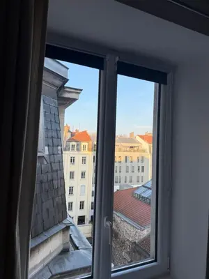 Plan de l'établissement Studio totalement rénové en plein centre-ville devant la Préfecture de Lyon