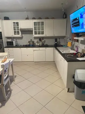 Cuisine ou kitchenette dans l'établissement chambre simple proche aéroport