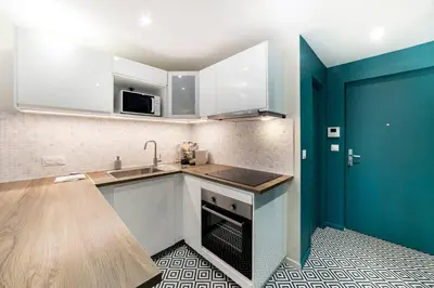 Cuisine ou kitchenette dans l'établissement Nid douillet avec vue
