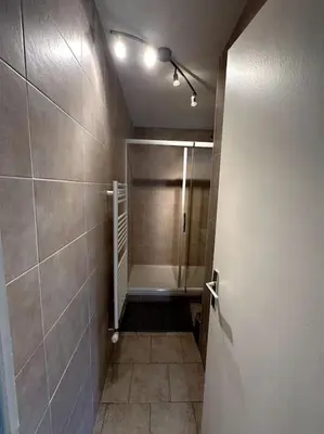 Salle de bains dans l'établissement Appartement 6 places, 3 chambres