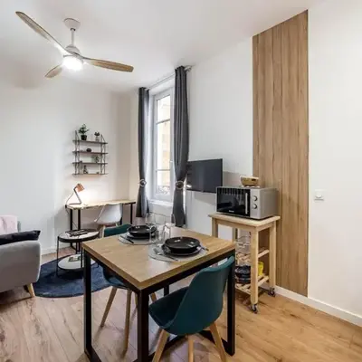 All in Lyon | Studio neuf design – 2ᵉ étage
