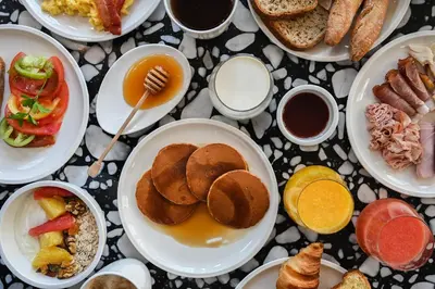 Nourriture dans l'hôtel ou à proximité