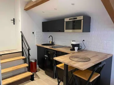 Cuisine ou kitchenette dans l'établissement NEW / Belle et Rebelle avec jacuzzi