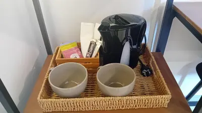 Plateau bouilloire dans l'établissement Chambres d'hôtes des Cigognes