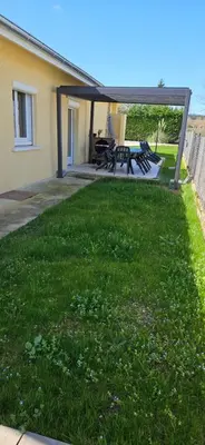 Jardin de l'établissement maison guy