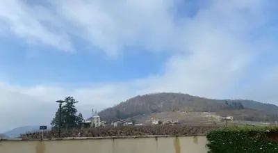 Vue générale sur la montagne ou vue sur la montagne depuis la maison de vacances