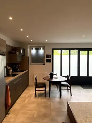 Cuisine ou kitchenette dans l'établissement Le nuage des balmes