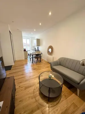 Coin salon dans l'établissement Magnifique T2 35m2 Prox Gare