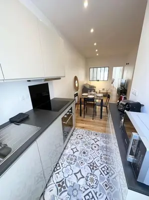 Cuisine ou kitchenette dans l'établissement Magnifique T2 35m2 Prox Gare