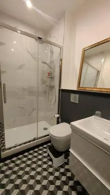 Salle de bains dans l'établissement Joli studio dans maison de maître
