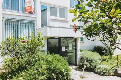 Bâtiment de le séjour chez l'habitant