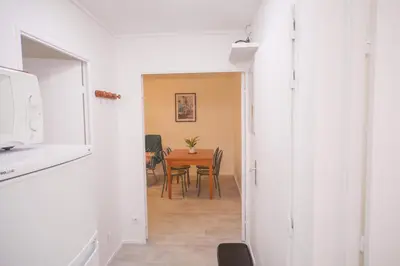 Plan de l'établissement Appartement en rez-de-chaussée avec jardin