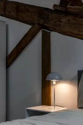 Un ou plusieurs lits dans un hébergement de l'établissement MAISON LE GRATTE CIEL - séminaire ou famille, salle de réunion, 8 chambres Clim, Jardin & Salle de sport