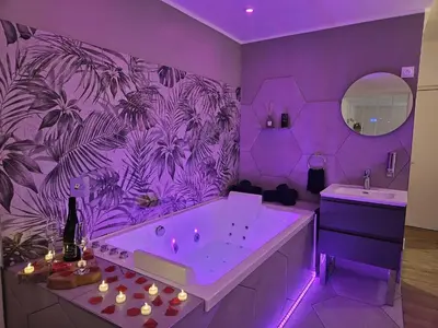 Spa ou équipements de bien-être de l'établissement Suite romantique tropicale