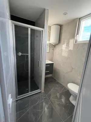 Salle de bains dans l'établissement Luna