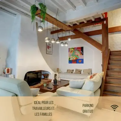 Charme authentique à Corbas - Authentic Charm in Corbas - 120m2 of Comfort-6 personnes