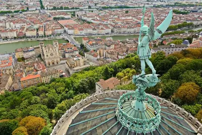Vue panoramique sur l'établissement L'Hermès - Wifi - Parking - Netflix