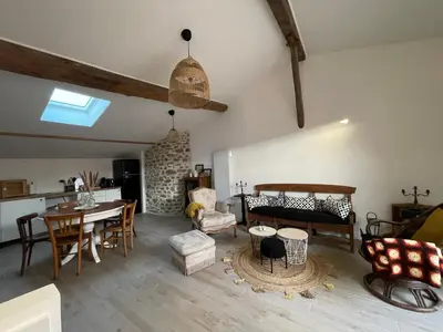 Coin salon dans l'établissement Maison de village Cœur Andéol