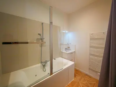 Salle de bains dans l'établissement Gîte de la Roche