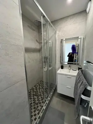 Salle de bains dans l'établissement Super 4 Pièces refait à neuf