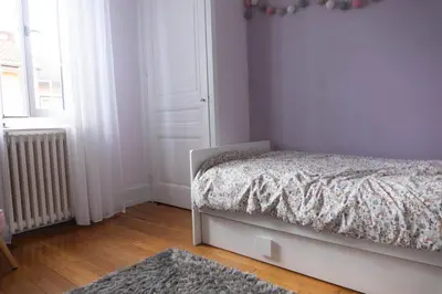 Un ou plusieurs lits dans un hébergement de l'établissement Maison au cœur de Lyon