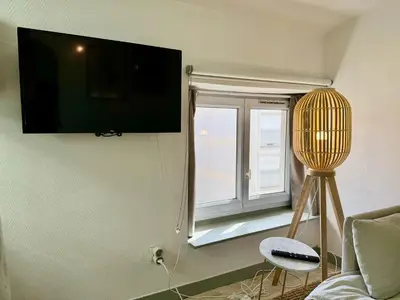 Télévision ou salle de divertissement dans l'établissement Suite Jota - Appartement 2 personnes - Check in h24 & Wifi
