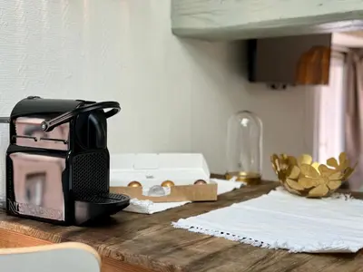 Plateau bouilloire dans l'établissement Suite Jota - Appartement 2 personnes - Check in h24 & Wifi