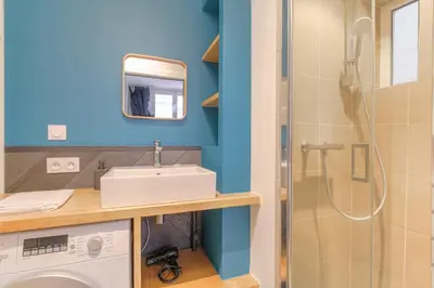 Salle de bains dans l'établissement Cosy et Calme en hypercentre