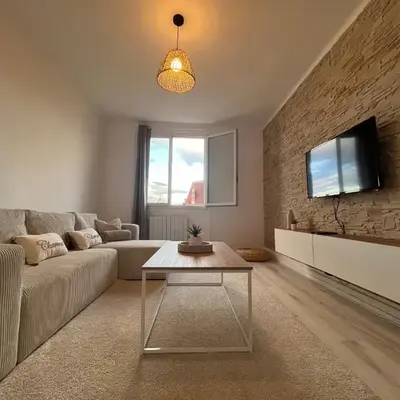 Logement chaleureux et lumineux