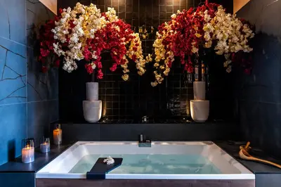 Salle de bains dans l'établissement HOST INN NEAT SUITE