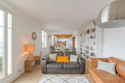 Plan de l'établissement Charmant et Chaleureux avec garage privé