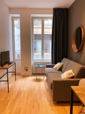 Coin salon dans l'établissement Le Petit Lyonnais - Coeur de Lyon - 2 pers.