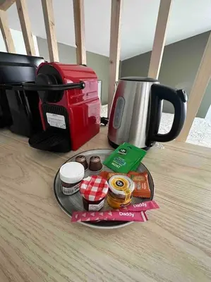 Plateau bouilloire dans l'établissement 