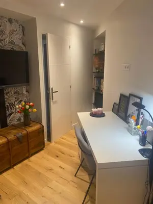 Télévision ou salle de divertissement dans l'établissement CHAMBRE CHEZ L'HABITANT CENTRE VILLE DE LYON