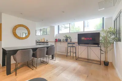 Cuisine ou kitchenette dans l'établissement Cosy et Calme idéal déplacement pro