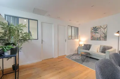 Coin salon dans l'établissement Cosy et Calme idéal déplacement pro