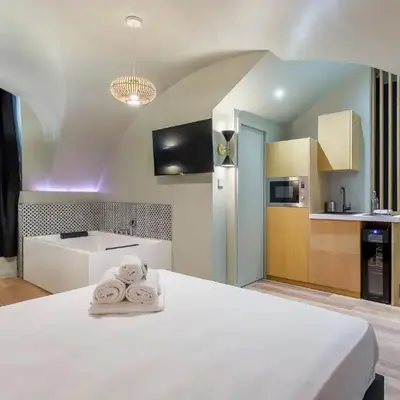 Suite Romantique Balnéo Centre Lyon