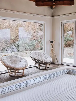 Coin salon dans l'établissement Villa piscine intérieure, sauna, 5 chambres