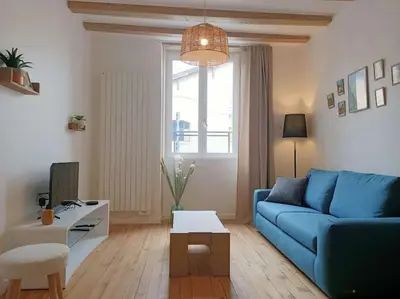 Coin salon dans l'établissement De ville en vignes