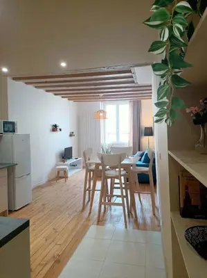 Coin salon dans l'établissement De ville en vignes
