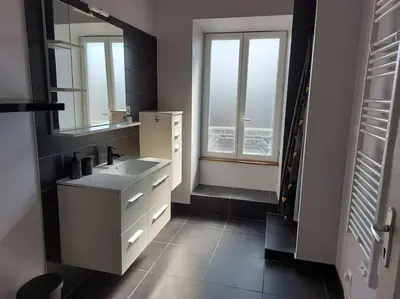 Plan de l'établissement MONTALIEU SEJOUR Duplex Tournesol, prox CNPE Bugey, PIPA, vallée Bleue